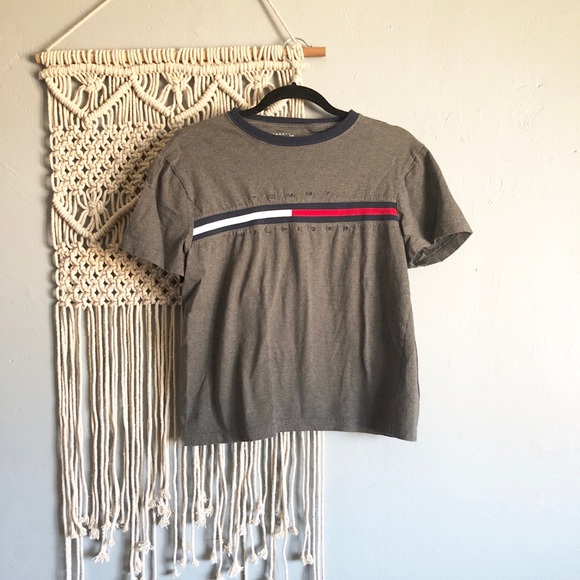 Tommy Hilfiger Tops - ⚡️FLASH SALE⚡️Tommy Hilfiger tee